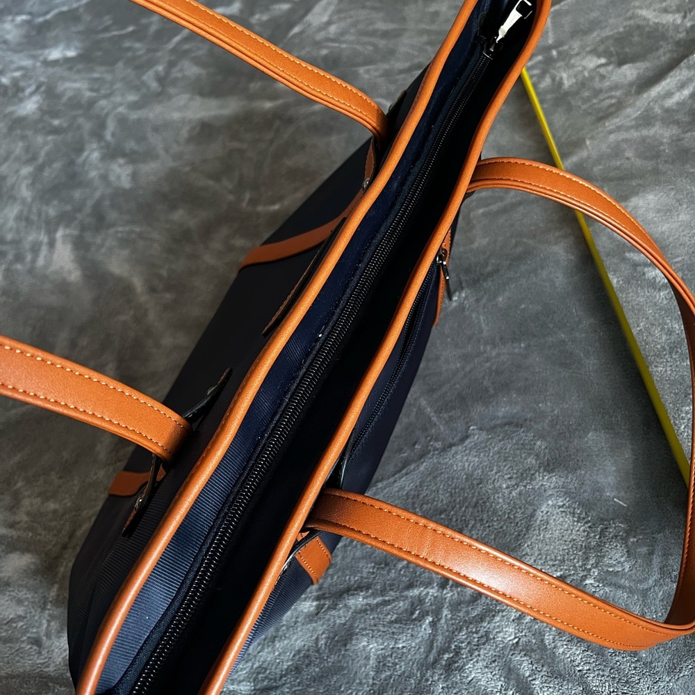 Work Bag - Picture 4 of 9